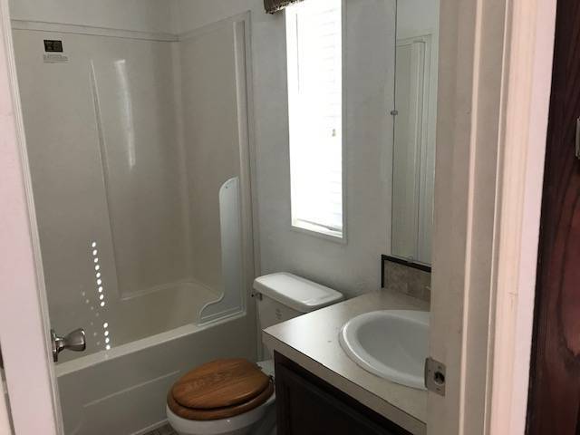 Building Photo - 2300 Ward Bend Rd