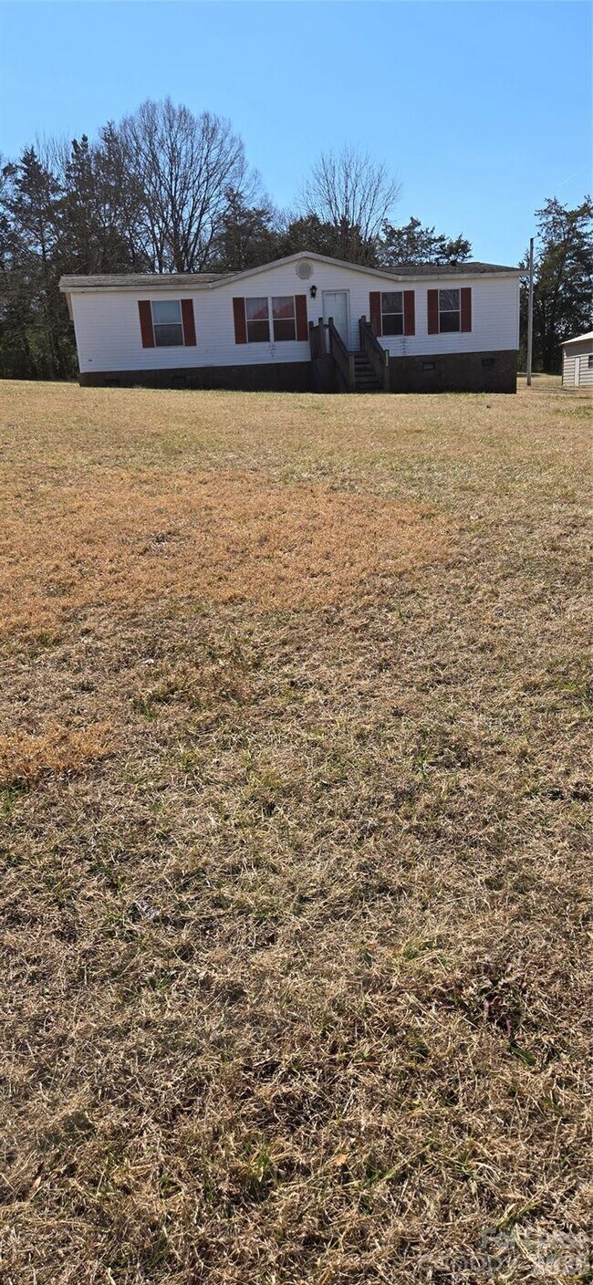 Building Photo - 16554 Silver Rd