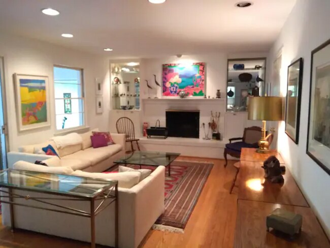 Foto del edificio - 3123 38th St NW