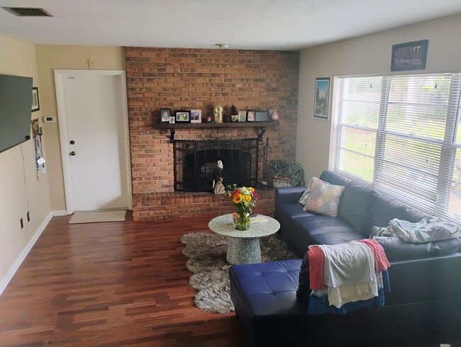 Foto del edificio - 1420 NW 46th Terrace