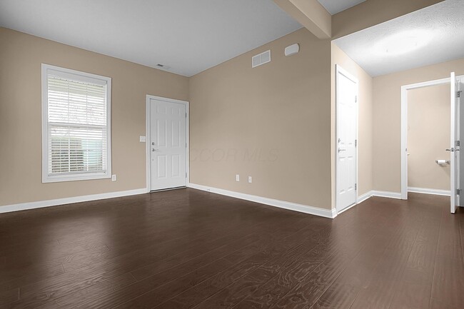 Foto del edificio - 5527 Albany Terrace Way