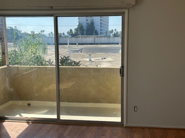 Foto del edificio - 2728 3rd St