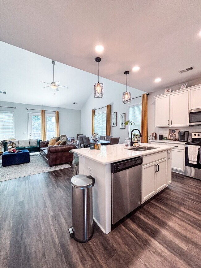 Foto del edificio - 212 Kirkland St