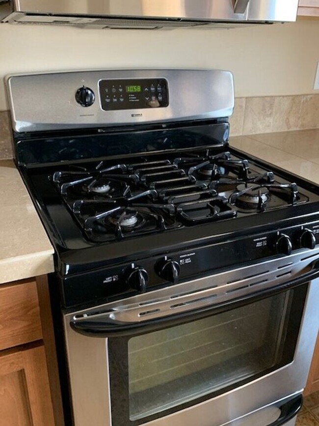 Foto del edificio - 3 bd. 2 bath Rambler Available November 10!