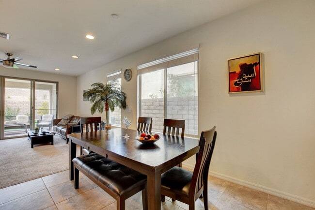 Building Photo - 47 Berneri Dr