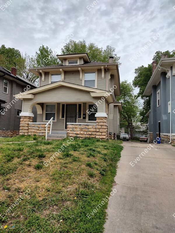 3827 College Ave, Kansas City, MO 64128 House Rental in Kansas City
