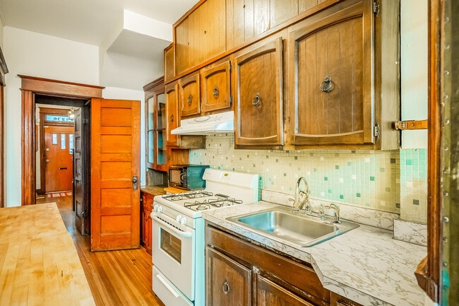 Foto del edificio - 1236 Oates St NE