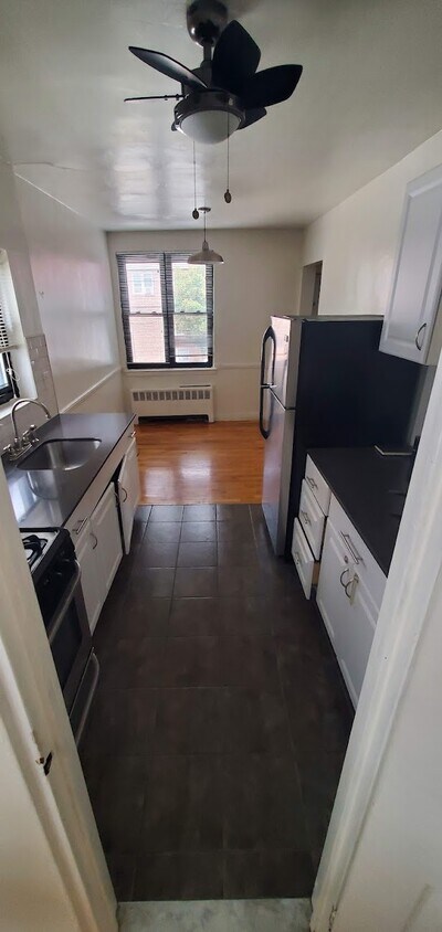 Kitchen - 266 W 236th St