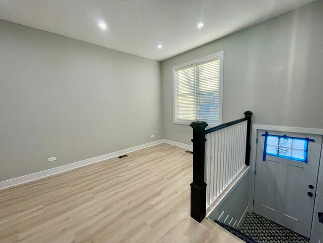 Foto del edificio - 2158 W 21st St