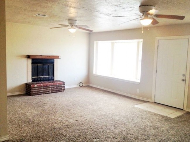 Foto del edificio - 5330 NW Liberty Ave