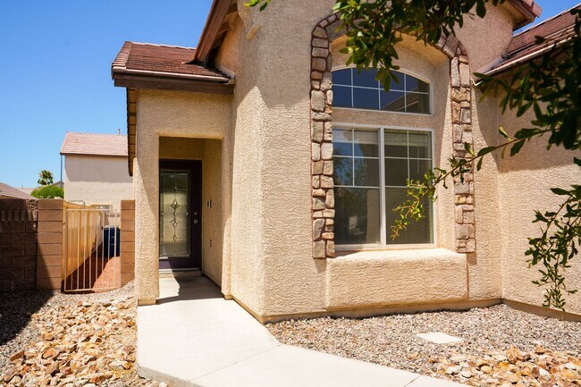 Foto del edificio - 5313 Wild Sunflower St