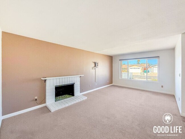 Foto del edificio - 10851 Sandy Hook Rd