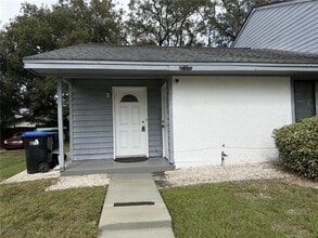 Building Photo - 3919 Magnolia Pointe Ln