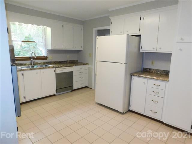 Foto del edificio - 2136 Sunset Rd