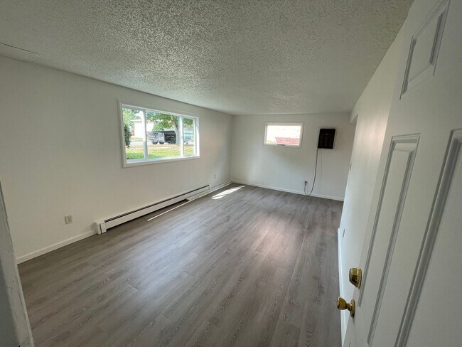 Foto del edificio - 1340 4th Ave SW