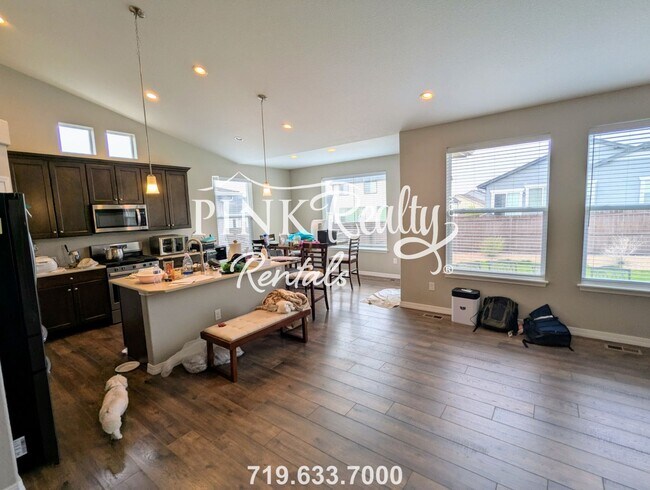 Building Photo - 3286 Golden Meadow Way