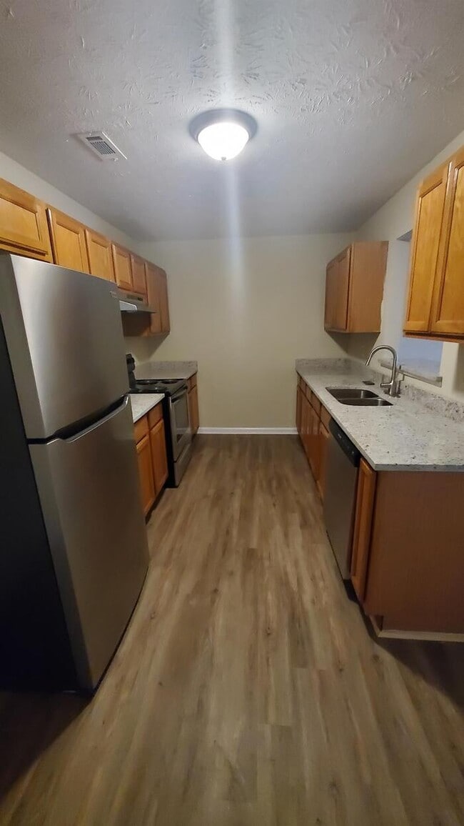 Building Photo - 1150 Micha Way