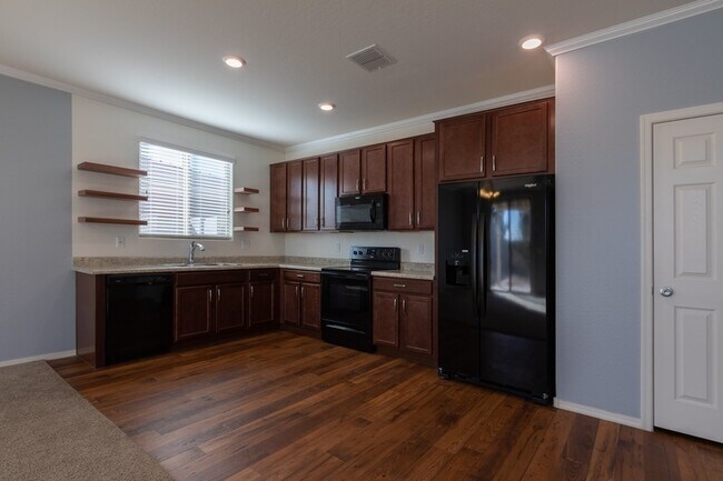 Foto del edificio - 5309 S 18th Pl