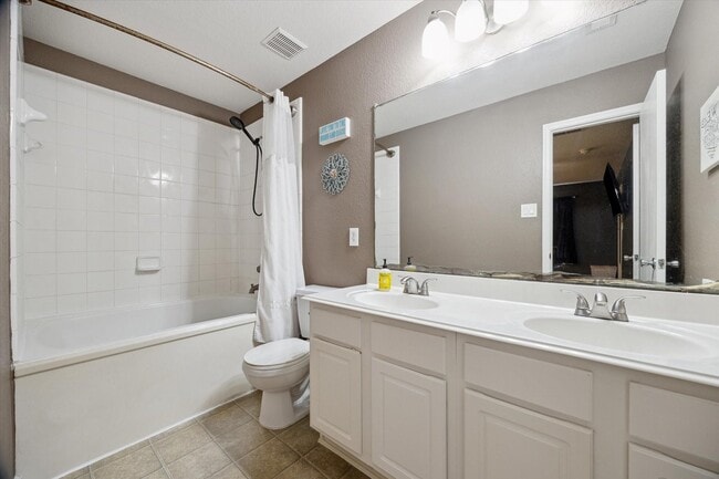 Foto del edificio - 4018 Fairhope Oak St