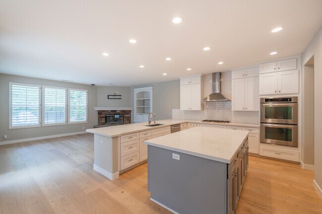 Building Photo - 7 Libra Ct