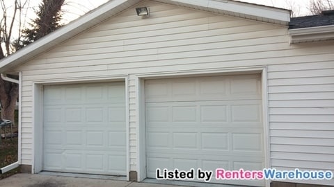 Building Photo - 207 N 6th St