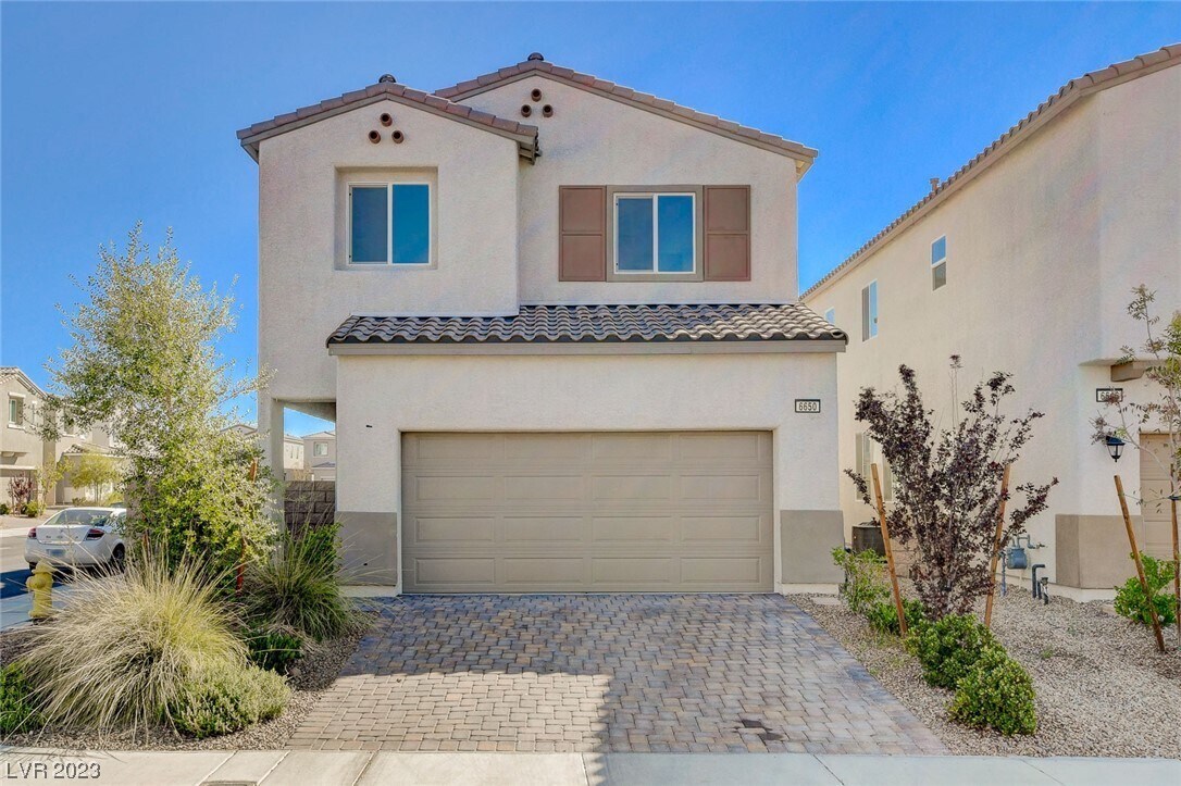 Foto principal - 6650 Rockhouse St