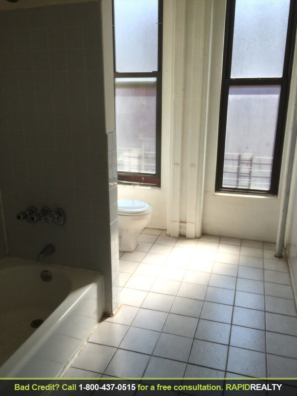 Building Photo - 1047 Bedford Ave