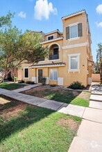 Building Photo - 4212 E Jasper Dr
