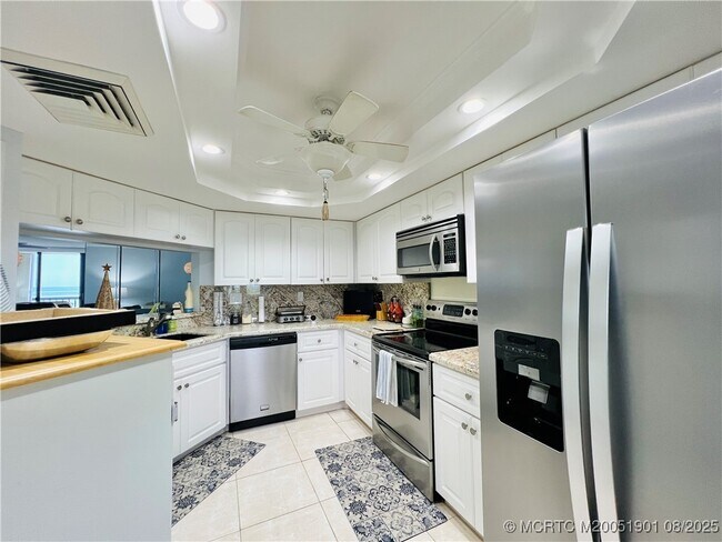 Foto del edificio - 9500 S Ocean Dr