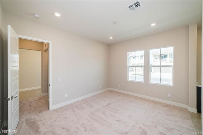 Building Photo - 4 br, 5 bath House - 53 Sagan