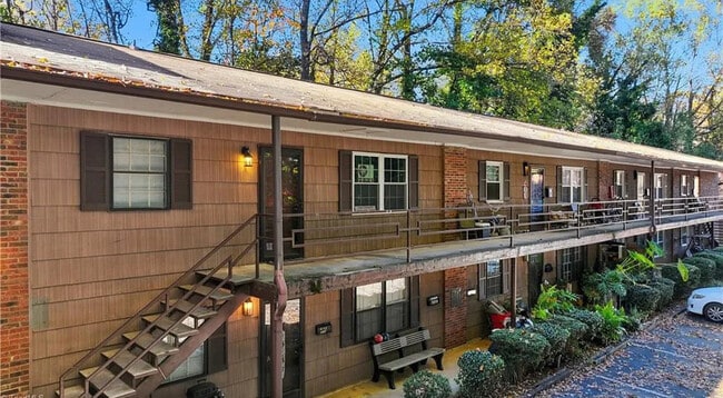 Foto del edificio - 372 S Cherry St