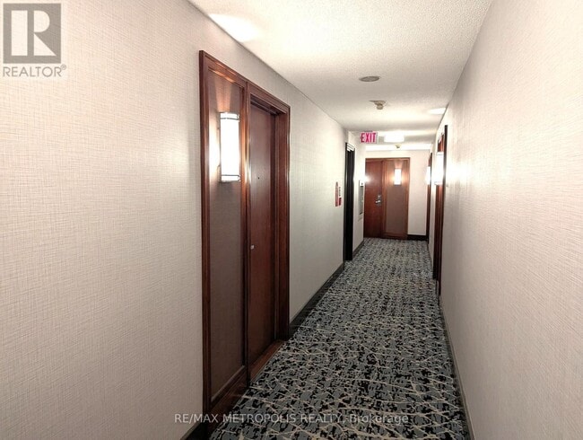 Building Photo - 68 Corporate Dr