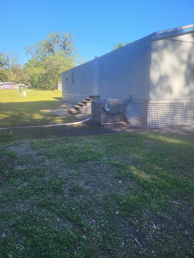Building Photo - 14402 SE 45th Pl