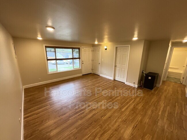 Foto del edificio - 1742 Anderson St