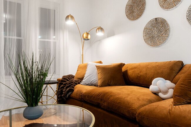 Foto del edificio - 618 W Patterson Ave