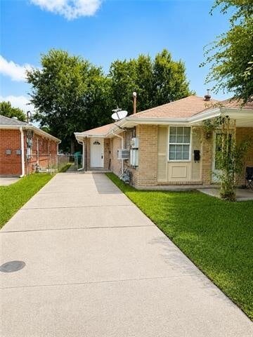 Building Photo - 5731 Dimaggio Pl