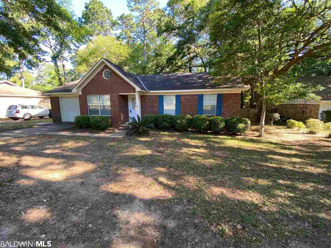 110 Lawson Rd, Daphne, AL 36526 House Rental in Daphne, AL