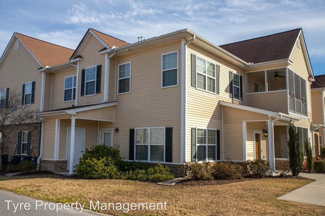 Foto principal - 2 br, 2 bath Apartment - 1940 #103 Tara Court