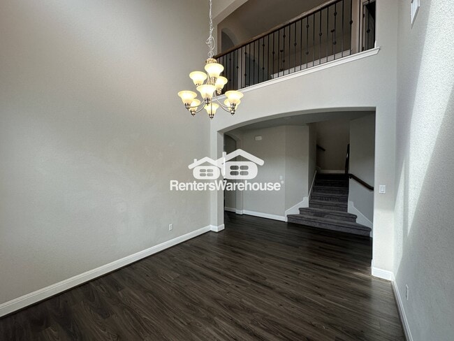 Building Photo - 4213 Valley Oaks Dr
