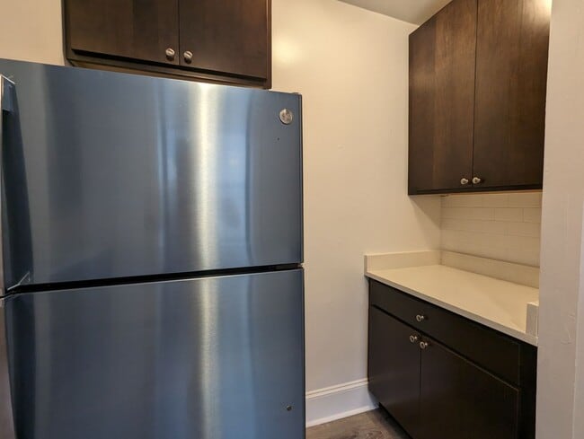 Building Photo - 2338 N Spaulding Ave