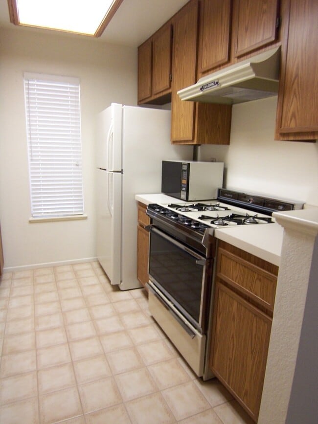 Building Photo - Cute and Cozy 1Br/1Ba located in Stony Bro...