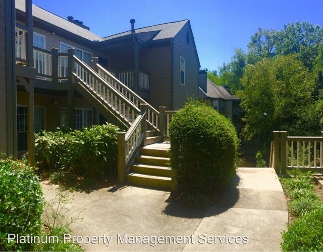 Building Photo - 706 Mill Pond Dr SE