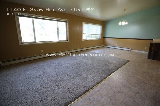 Building Photo - 1140 E Snow Hill Ave