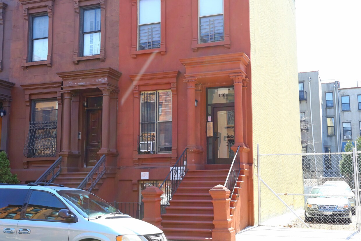 Foto del edificio - 140 W 131st St