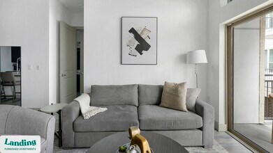 Building Photo - 3030 Summer St Building Photo - 3030 Summer St