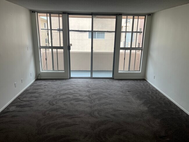 Foto del edificio - 1021 6th St