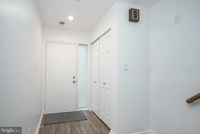 Foto del edificio - 1155 Golden Pond Ct