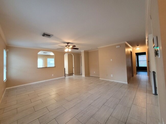 Building Photo - 3401 Wheatstalk Ln
