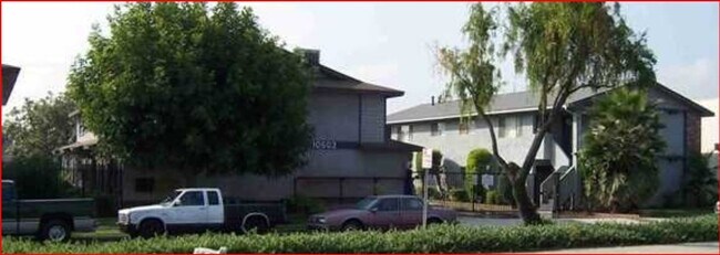 Foto del edificio - 10502 Imperial Hwy.