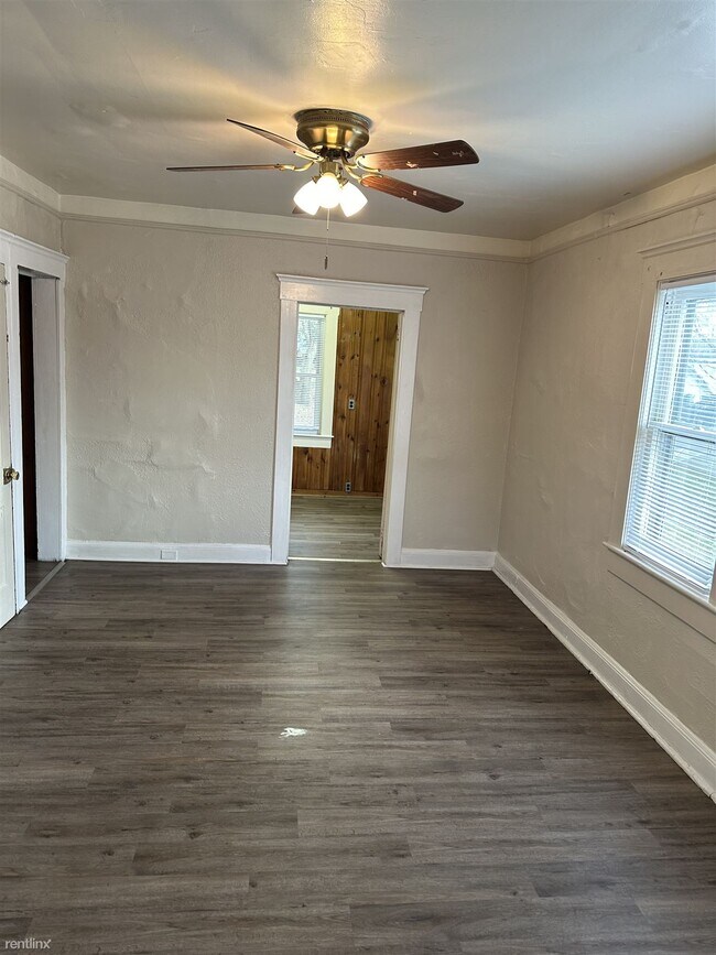 Foto del edificio - 3 br, 1 bath Duplex - 431 16th Avenue 2